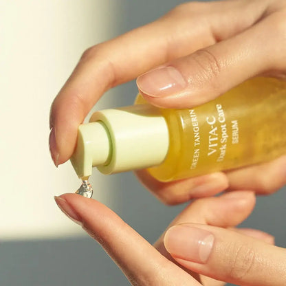 Green Tangerine Vita C Dark Spot Serum